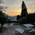 Terrace On The - Downtown كومو