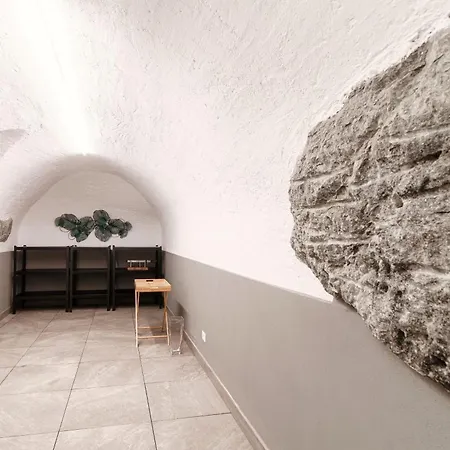 Terrace On The - Downtown